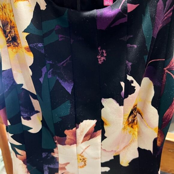 Vince Camuto Purple and Pink Fit and Flare Sleeveless Cocktail Dress Size 6 #086 - Picture 4 of 7